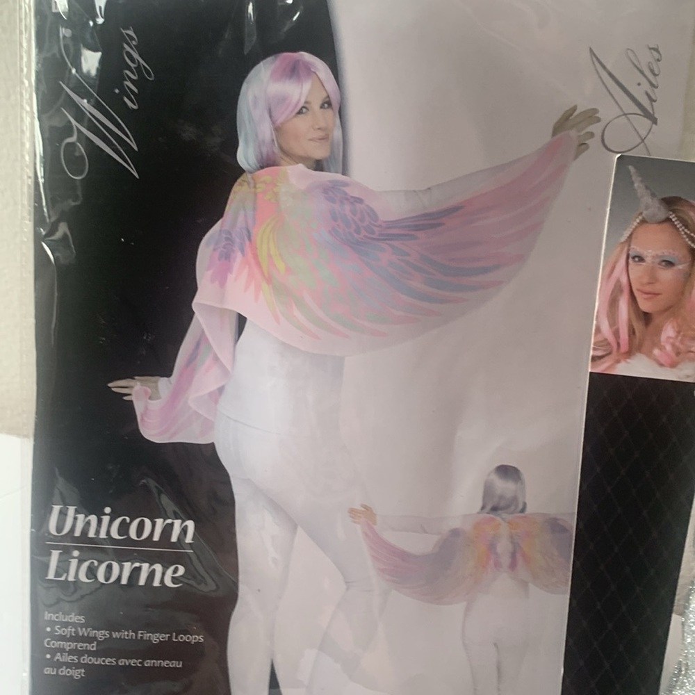 Unicorn Soft Wings, unicorn horn, face gems